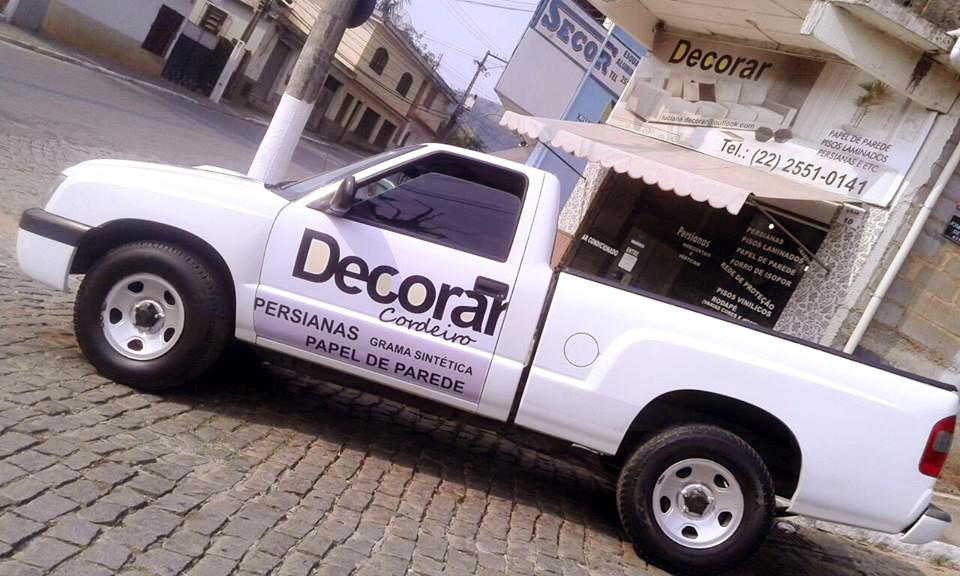 porta esquerda carro decorar